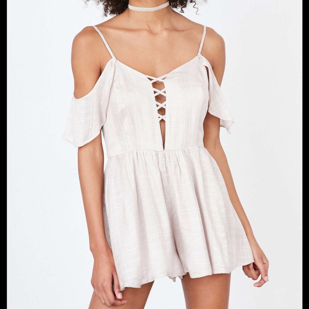 NWT Kimchi Blue Urban Outfitters romper sz 4